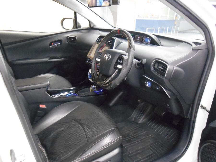 Prius 1.8 Hybrid - Image 7